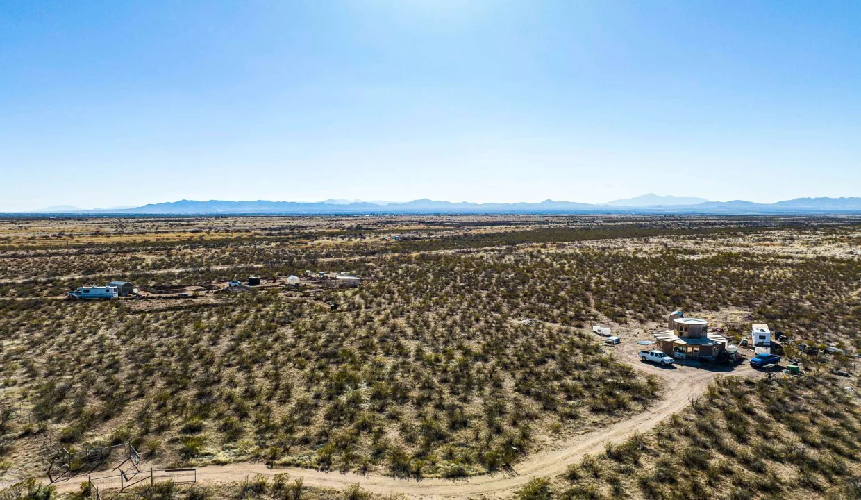 406-30-215 Drone Neighbors SE