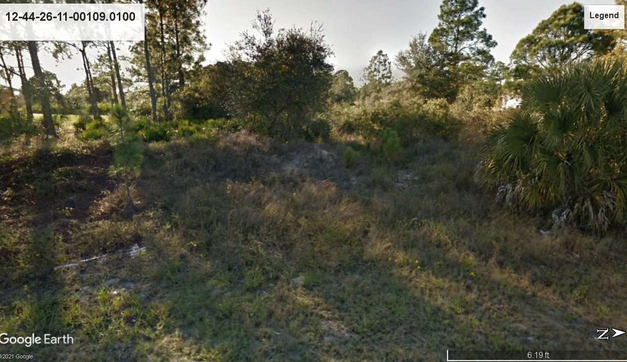 12-44-26-11-00109.0100_GE_Streetview 2