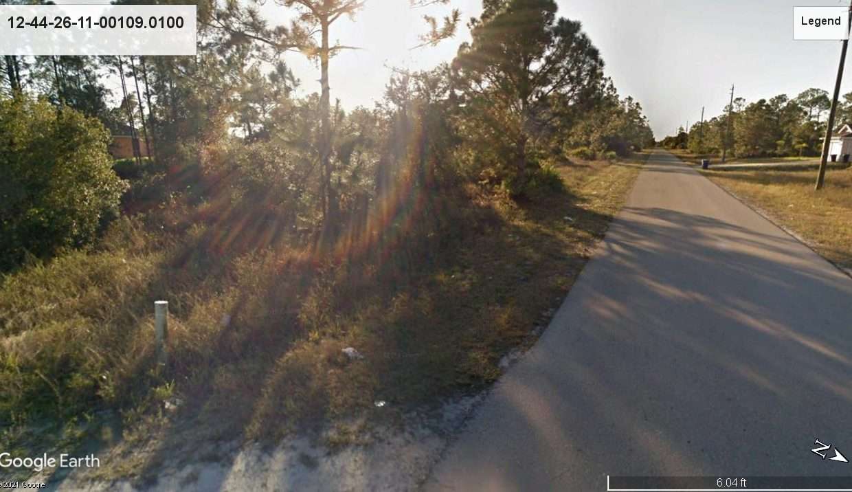 12-44-26-11-00109.0100_GE_Streetview 4