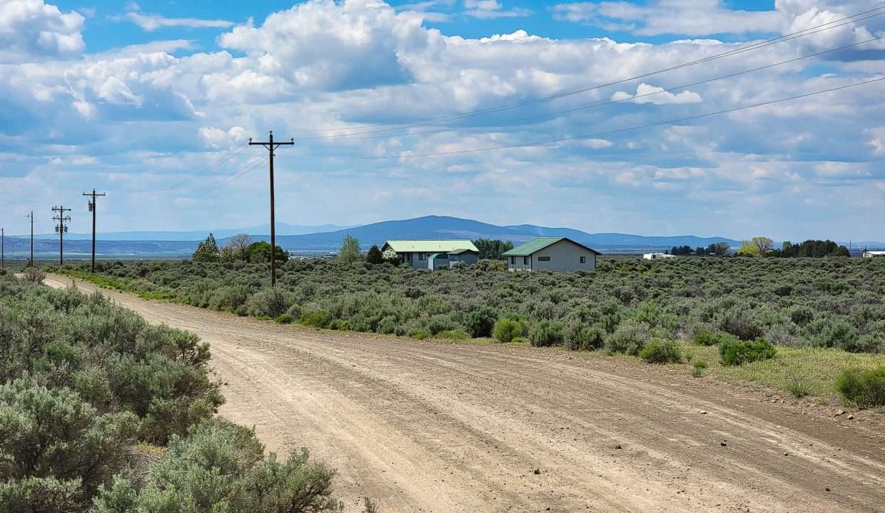 6634-North Western Neighbors Wide