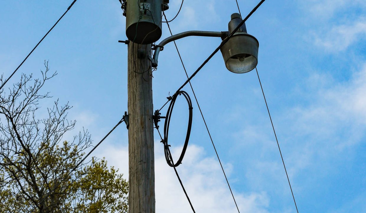 APN 502-00071-000-Power Next to Property