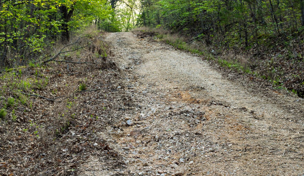 APN 502-00071-000-Road Ahead after you pull in