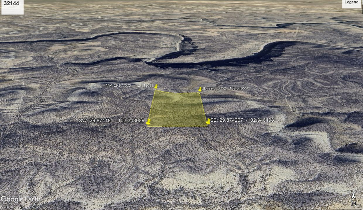 32144_GE_Looking North