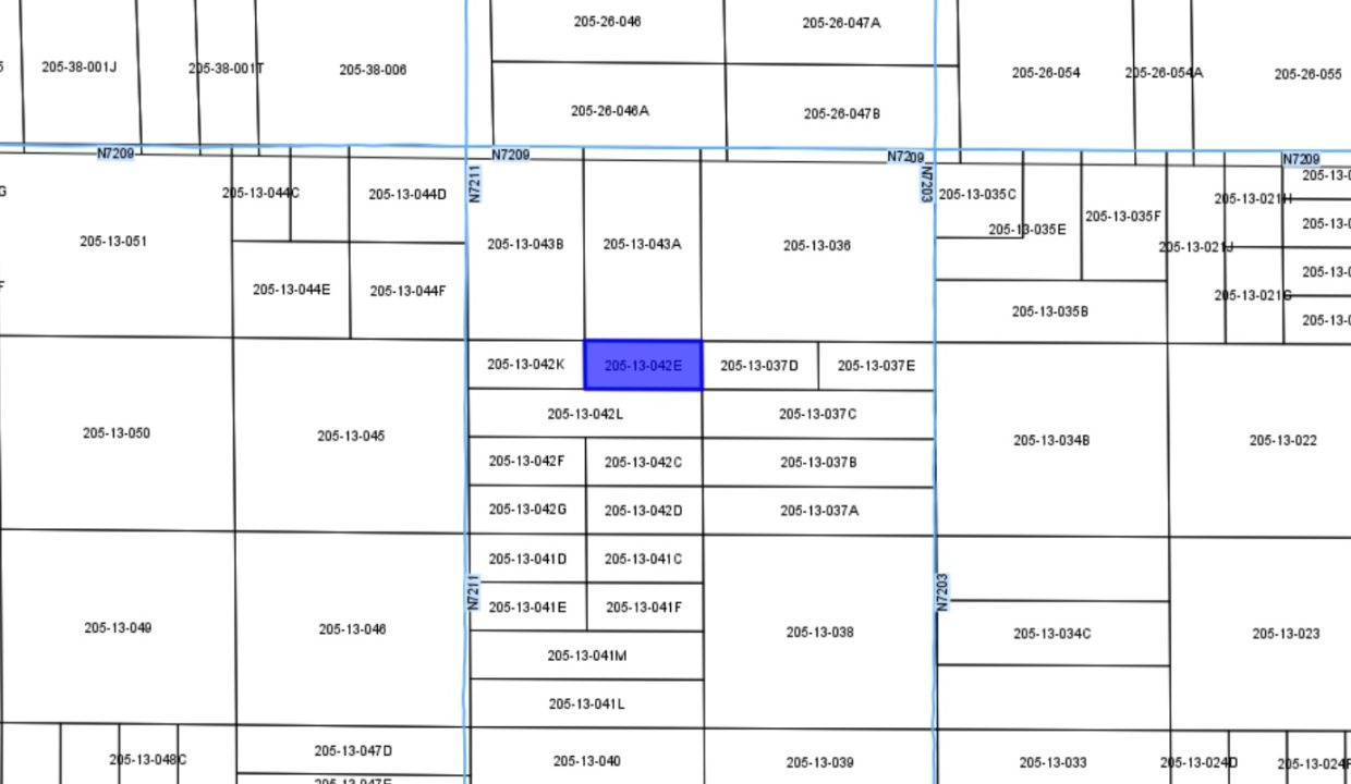 205-13-042E_GIS 3
