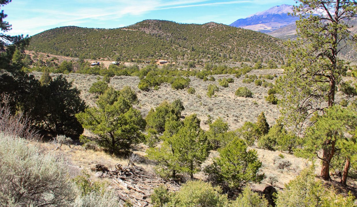 702-30-600 Looking Northwest